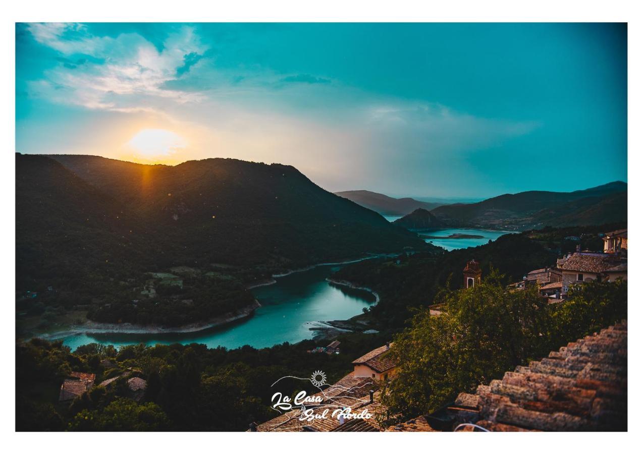 La Casa Sul Fiordo Lago Del Turano Paganico Sabino Ngoại thất bức ảnh